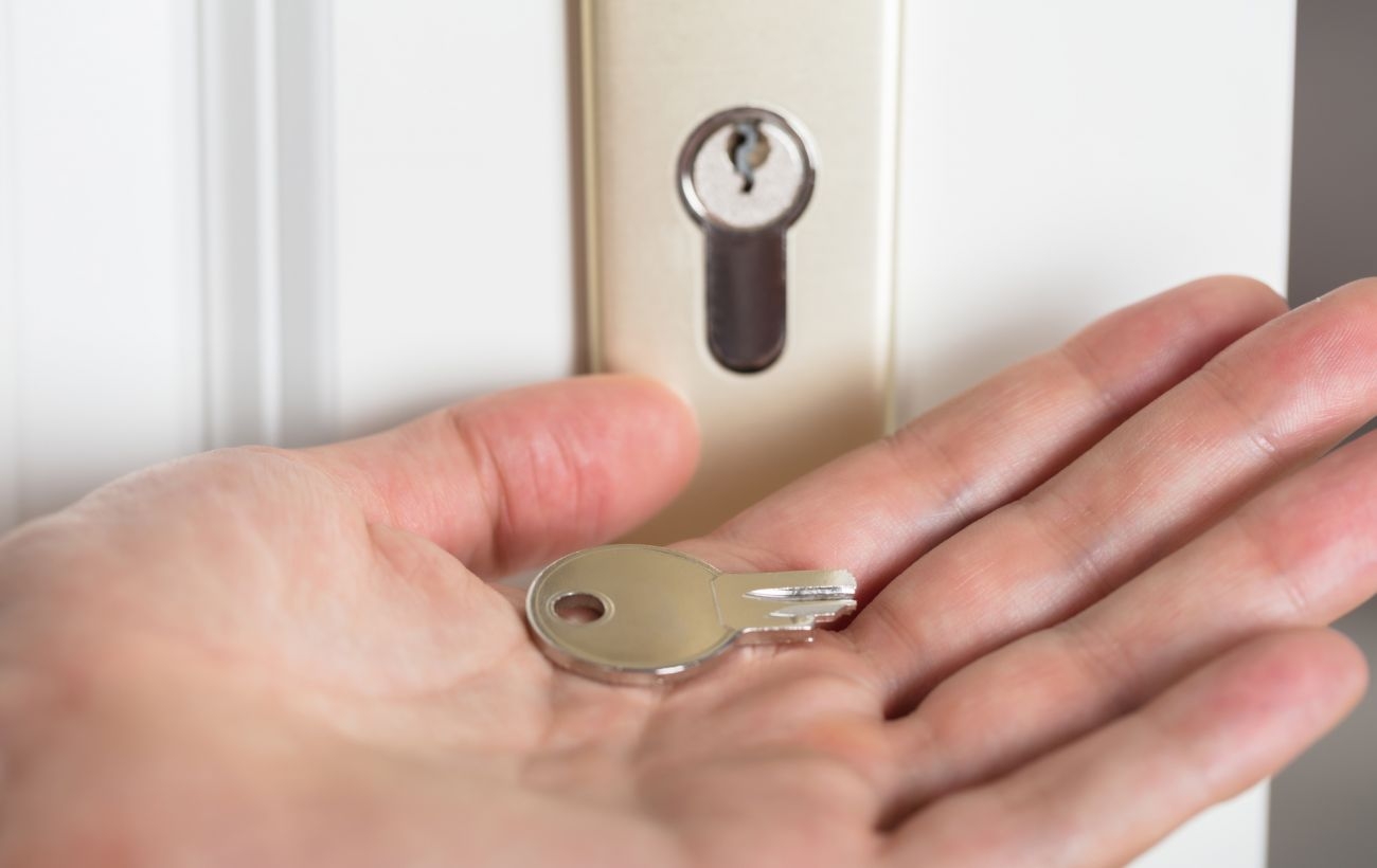 Hur man får ut en trasig nyckel ur ett lås: life hacks som verkligen kommer att rädda dig - foto #1