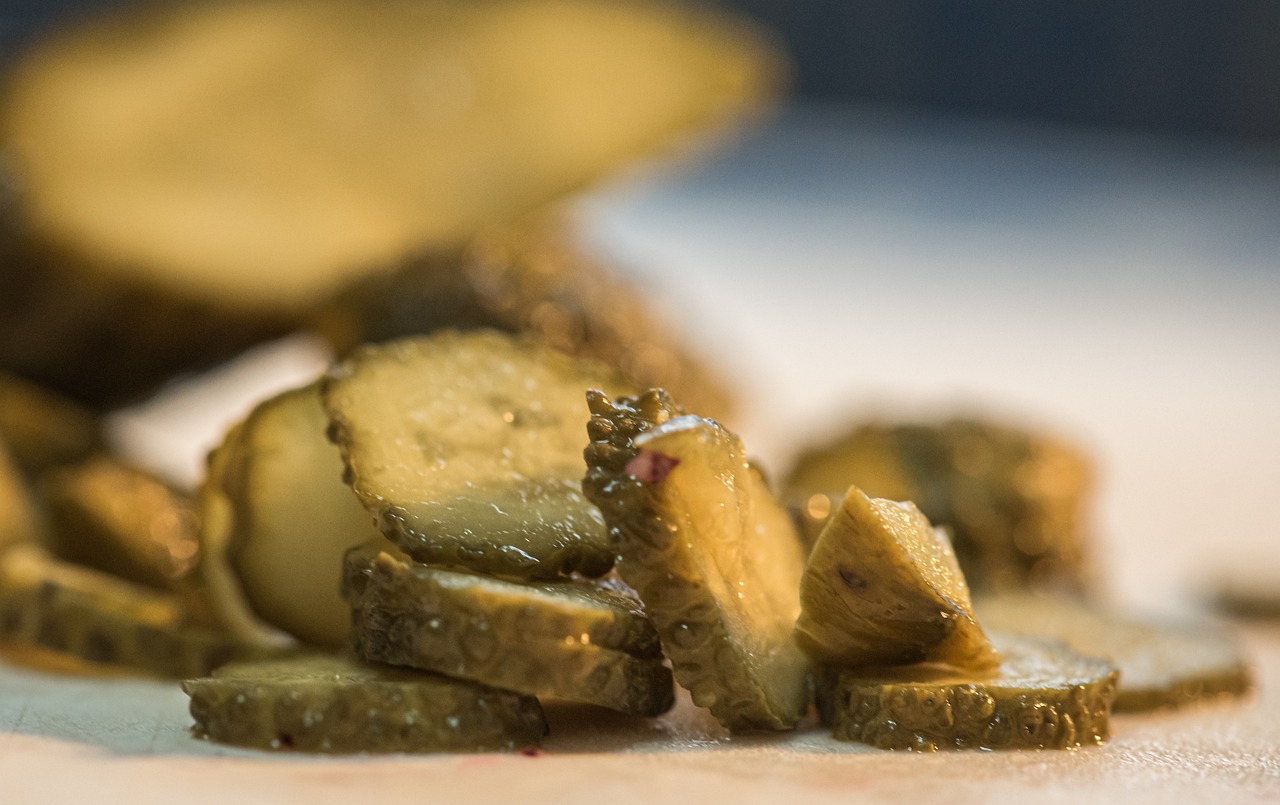Delikatessen som kallas "KATOV ŚLAH" kommer att slå dig från fötterna: Himmelskt gott kött med potatispannkakor!
